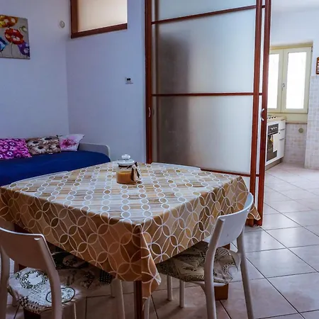Graziosa Casa In Zona Latratino Holiday home *